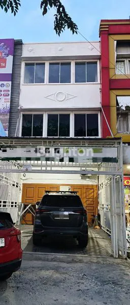 image RUKO 3 LANTAI ARIFIN AHMAD (1)