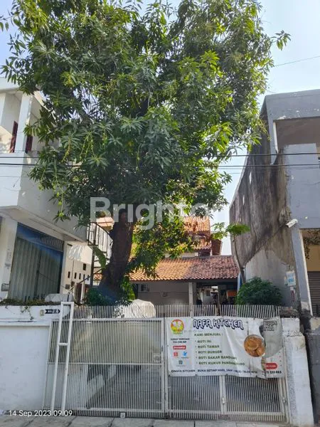 image RUMAH KOST DI KAWASAN SUNTER JAYA 18 PINTU. (4)