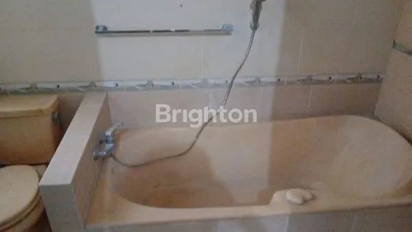 image TH00057 DI JUAL RUMAH BUKIT PALMA (4)