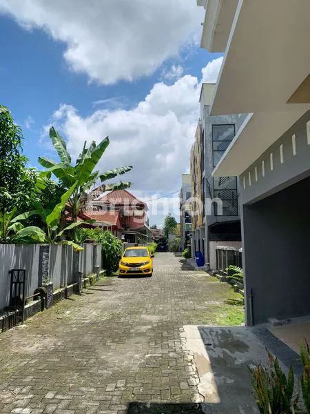 image JUAL MURAH RUMAH INTERIOR SEPERTI HOTEL DI SAMBISARI MAGUWOHARJO SLEMAN (2)