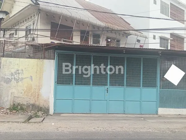 image RUMAH STRATEGIS PERSIS DISEBERANG BOLU MERANTI MEDAN, SANGAT COCOK UNTUK BISNIS KULINER, LANTAI 1 PLONG TANPA KAMAR (2)