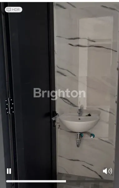 image RUMAH SECOND BANGUNAN BARU GRESS (5)