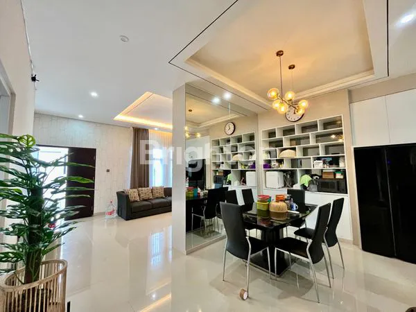 image RUMAH DALAM KOMPLEK PERUMAHAN JIMBARAN BAWAH DEKAT SEKOLAH BINTANG MANDIRI DENGAN AKSES JALAN LEBAR (6)