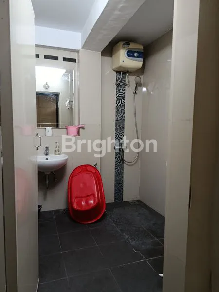 image RUMAH TEMPAT TINGGAL AMAN DAN NYAMAN (7)