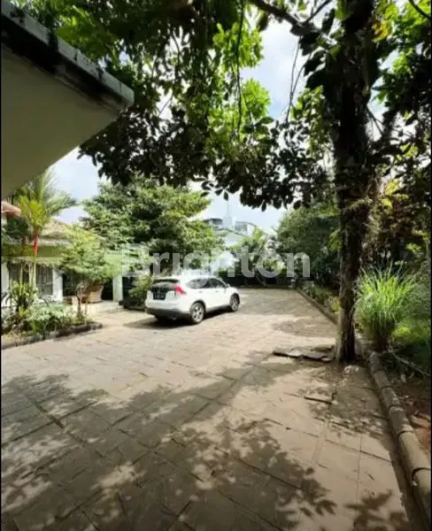 image [DIJUAL MEWAH] VILLA/RUMAH IMPIAN 1.100 M² - KESEJUKAN PREMIUM DI SETIABUDI, BANDUNG (1)