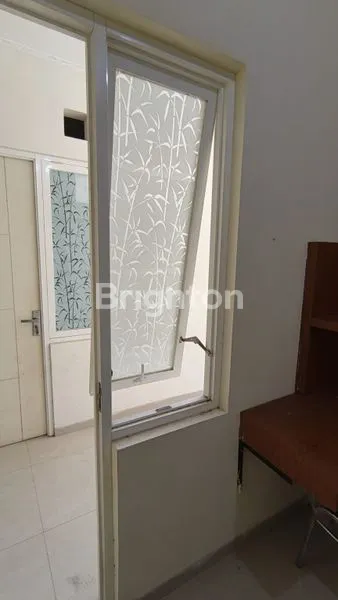 image RUMAH KOS 3 LANTAI, 19 KAMAR ( KAMAR MANDI DALAM ), BELAKANG UMM MALANG (4)