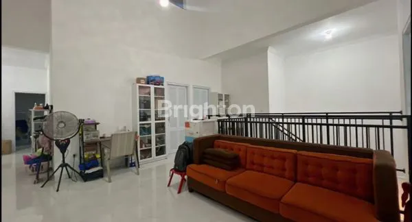 image RUMAH MEWAH 7KT DI KEBAYORAN RESIDENCE BINTARO (6)