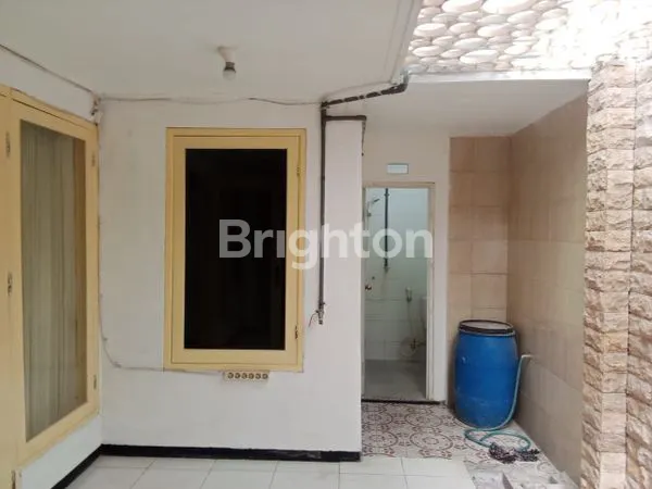 image RUMAH 4KT SIAP HUNI DI DARMO PERMAI (7)