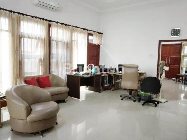 image DIJUAL FULL FURNISH HUNIAN NYAMAN & TERAWAT DI KERTAJAYA SURABAYA (5)