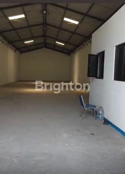 image DISEWAKAN GUDANG RENOVATED DI MARGOMULYO (1)