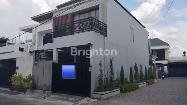 image DISEWAKAN RUMAH ISTIMEWA  DI RENON (2)