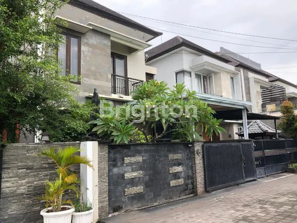 RUMAH 2 LANTAI DI KERTADALEM