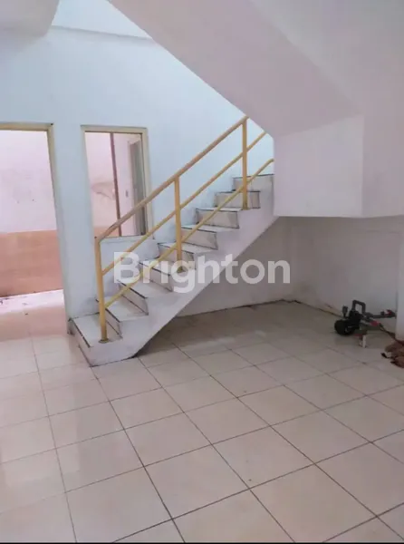 image DIJUAL/ DISEWAKAN BISA PER LANTAI, RUKO DI DARMO INDAH BARAT (2)