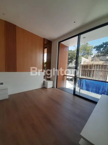 image RIVERSIDE SETRA DUTA TYPE SEINE (7)