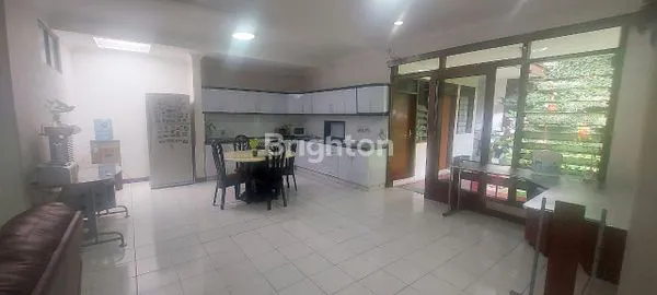 image RUMAH LUAS DAN ASRI DI TURANGGA – LOKASI STRATEGIS DEKAT PUSAT KOTA BANDUNG (4)