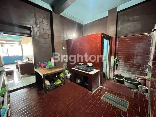 image RUMAH HOEK STRATEGIS JALAN UTAMA MOJOSONGO SOLO (4)