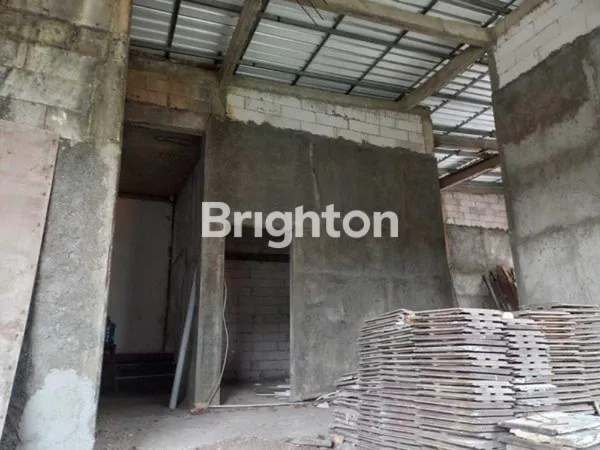 image RUMAH HOOK SETENGAH JADI YKP PANDUGO I (3)