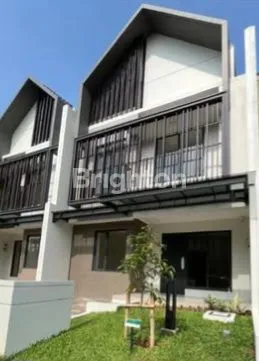 image CLUSTER LEONORA, STRATEGIS, WITH ATTIC ROOM, SIAP HUNI (1)