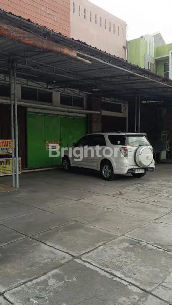 TOKO DI DEKAT KAMPUS POLTEKES SOLO