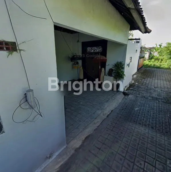 image VILLA 1 LANTAI SEMI FURNISHED DENGAN SWIMMING POOL DILINGKUNGAN YANG TENANG DAN NYAMAN LOKASI STRATEGIS (6)