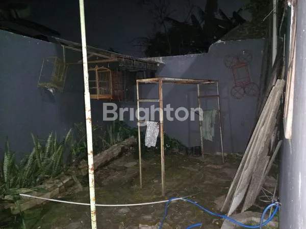 image RUKO STRATEGIS DI JL. ADISUMARMO COLOMADU (7)