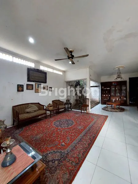 image DIJUAL RUMAH 1,5 LANTAI DENGAN WARKOP DI BINTARO, JAKARTA SELATAN (5)