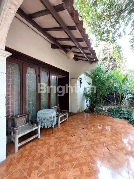 image DIJUAL RUMAH 1,5 LANTAI DENGAN WARKOP DI BINTARO, JAKARTA SELATAN (8)