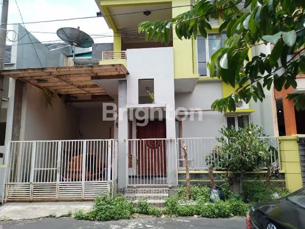 image RUMAH 2 LANTAI SEMI-FURNISH,  NYAMAN UNTUK KELUARGA  YANG MENGINGINKAN KENYAMANAN  DI AREA SUHAT MALANG. (1)