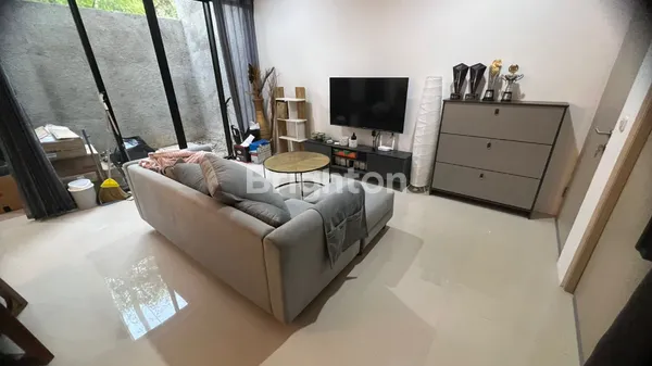 image DIJUAL RUMAH DI PONDOK CABE. RUMAH SIAP HUNI & FULL BONUS SUPER LENGKAP (6)