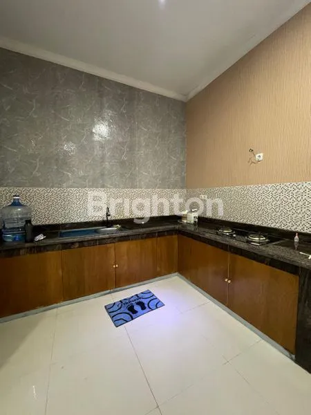 image RUMAH 4KT LUAS NYAMAN DI JAKARTA UTARA (4)