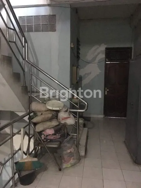 image RUMAH HITUNG TANAH JRMBATAN LIMA JAKARTA BARAT (4)
