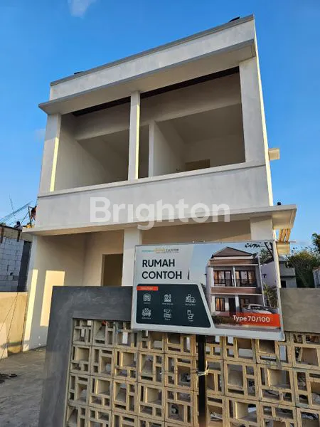 image RUMAH 2 LANTAI 3 KAMAR TIDUR DIJIMBARAN COCOK HUNIAN PRIBADI JANGKA PANJANG (4)