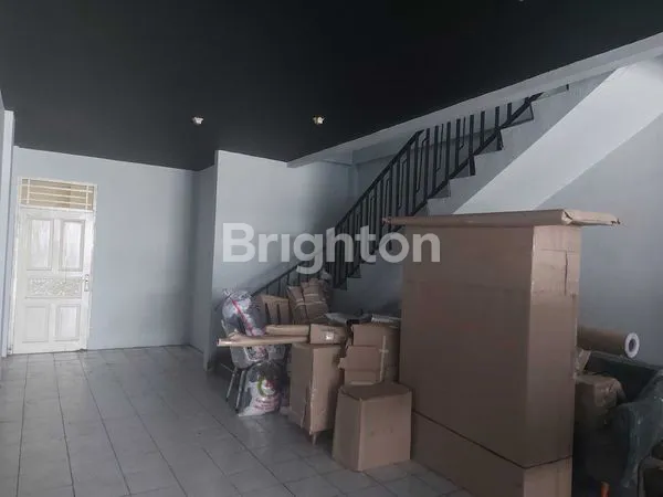 image JUAL RUKO 3 LANTAI STRATEGIS DI CIPUTAT, DEKAT MRT & KAMPUS HARGA NEGO SAMPAI DEAL (3)