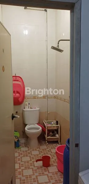 image RUKO 2,5 LANTAI JELAMBAR COCOK UNTUK TINGGAL DAN USAHA / KANTOR (5)