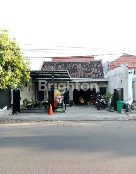 image RUMAH NGAGEL JAYA TENGAH LOKASI STRATEGIS COCOK UNTUK USAHA  (1)