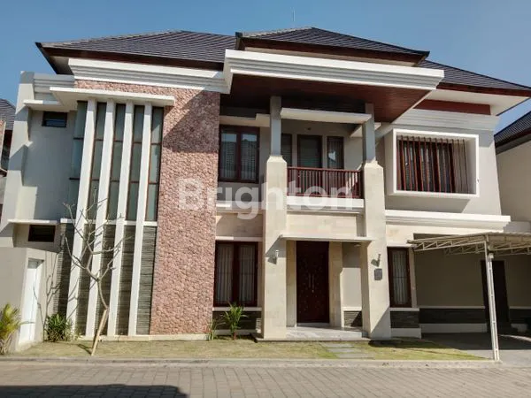 image DIJUAL RUMAH DENGAN 3 KAMAR TIDUR COCOK UNTUK HUNIAN PRIBADI DAN INVESTASI SANUR (3)