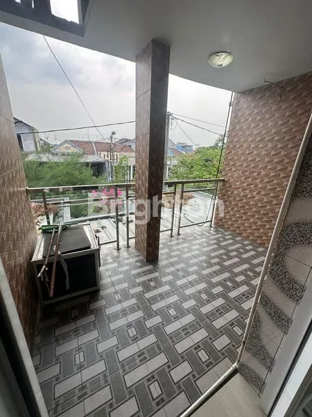 image RUMAH 2 LANTAI LT 189M² FULL FURNISHED STRATEGIS (4)