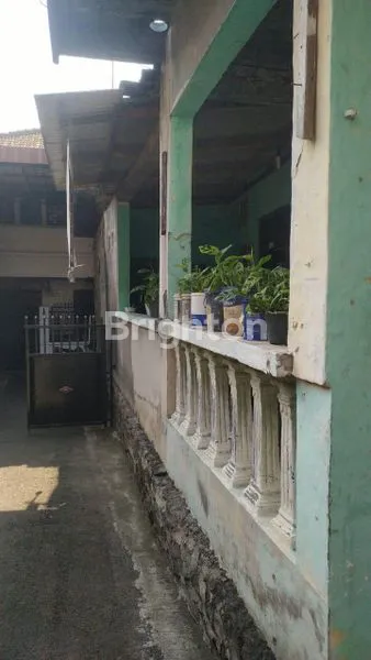 image RUMAH KOS STRATEGIS DEKAT UNS SOLO (1)