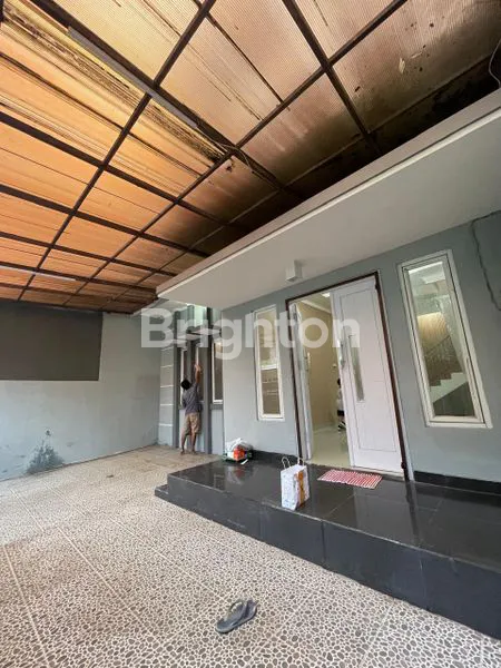 image RUMAH MEWAH 4 KT DI IMPERIAL GADING JAKUT (3)