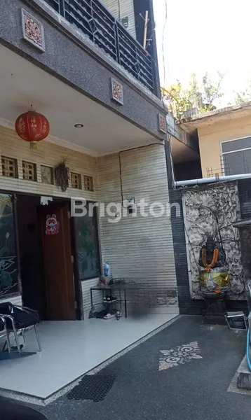 image DIJUAL RUMAH 2,5 LANTAI SEMI FURNISHED  (5)