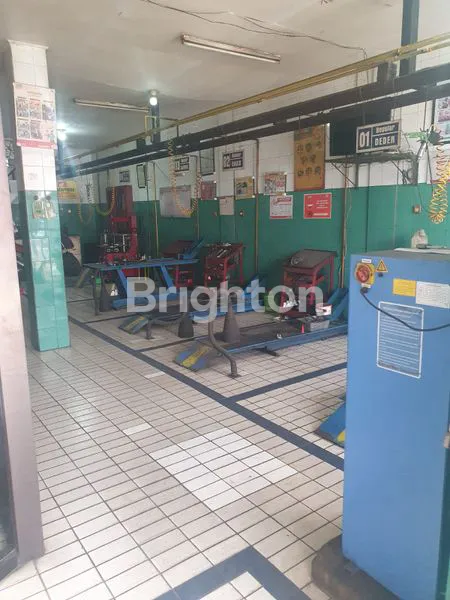 image RUMAH DIJUAL/DISEWAKAN 2 LANTAI DI JLN CIREUNDEU RAYA TANGERANG SELATAN. (2)