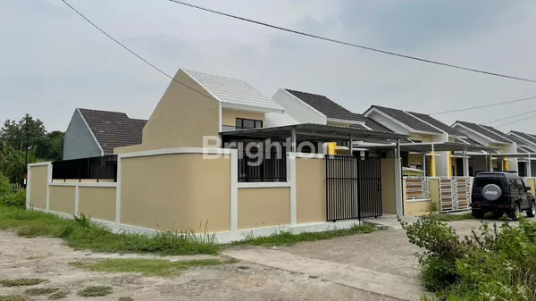 image RUMAH BARU SUDAH RENOVASI PERUMAHAN THE ORCHID WONOAYU SIDOARJO (2)