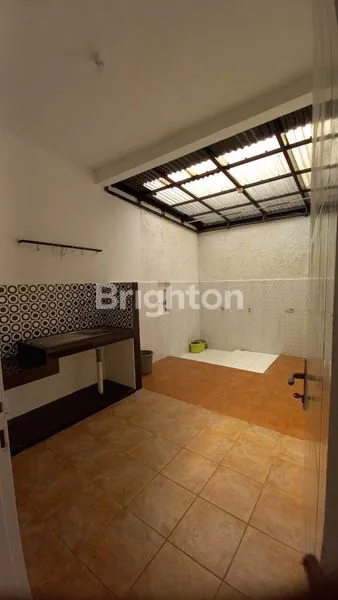 image RUMAH HOOK SEWA DI KOTA BARU PARAHYANGAN (5)