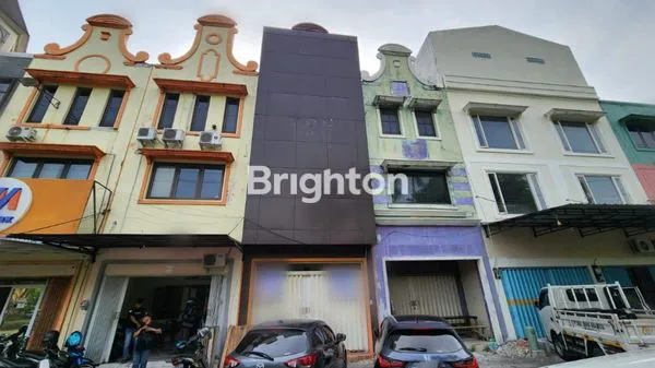 RUKO VILLA BUKIT MAS NOL JALAN RAYA, POSISI DEPAN DEKAT MAYJEND SUNGKONO, MALL DAN PINTU TOLL