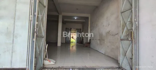 image BANGUNAN YG COCOK UTK RUANG USAHA ATAU GUDANG PENYIMPANAN DI BEKONANG DI JALAN UTAMA (7)