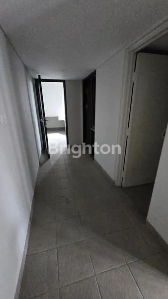 image RUMAH BARU SIAP HUNI DI GREENWICH PARK -CLUSTER AETHER GADING SERPONG (4)