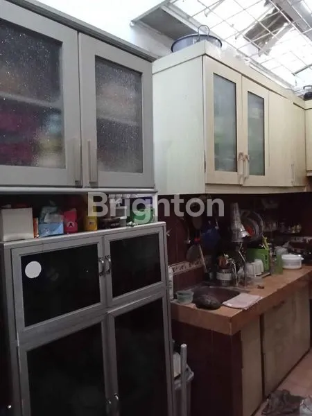 image RUMAH PALM SPRING REGENCY JAMBANGAN LOKASI STRATEGIS  (6)