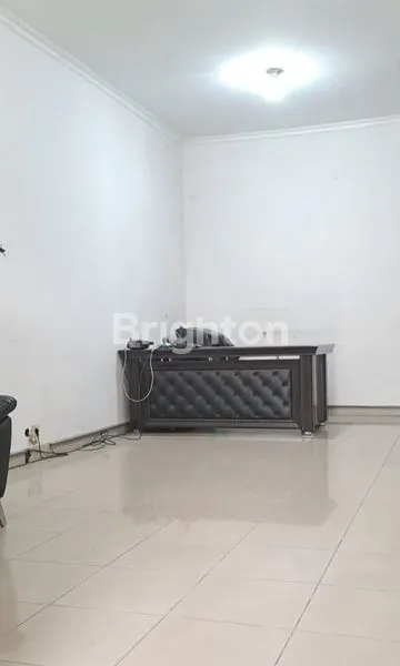 image RUMAH 2 LANTAI SIAP HUNI SEMANAN JAKARTA BARAT (3)