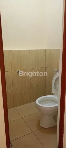 image RUMAH SIAP HUNI STRATEGIS DI PERUMNAS 1 BEKASI – SHM, 4 KAMAR TIDUR, LOKASI NYAMAN!\\\\\\\\N (8)