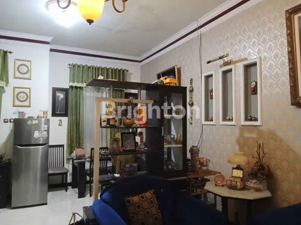 image RUMAH PALM SPRING REGENCY JAMBANGAN LOKASI STRATEGIS (2)